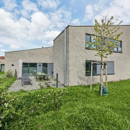 Nice Home In Lembruchduemmer See With Sauna *